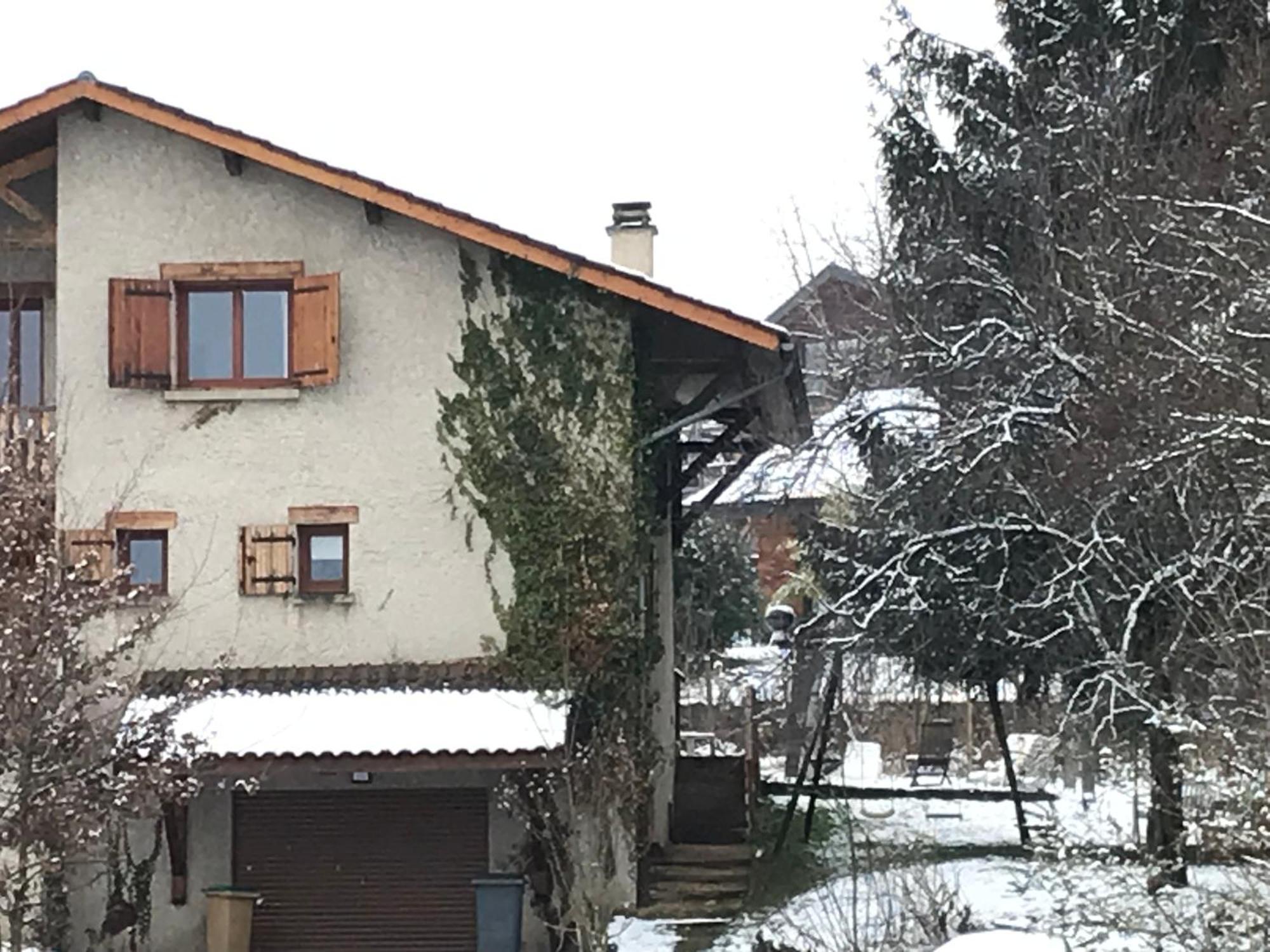 Appartement Dans Maison Brié-et-Angonnes Zewnętrze zdjęcie