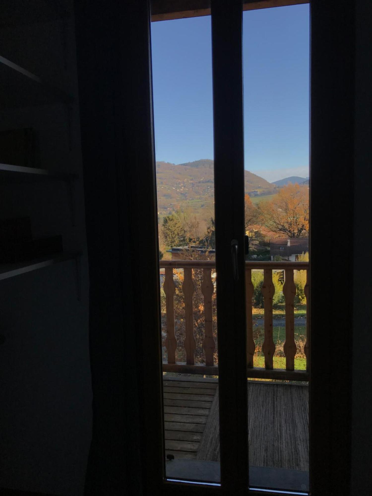 Appartement Dans Maison Brié-et-Angonnes Zewnętrze zdjęcie